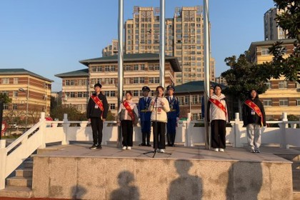 2024-2025学年第一学期第十三周 《培养安全意识 建设和谐校园》