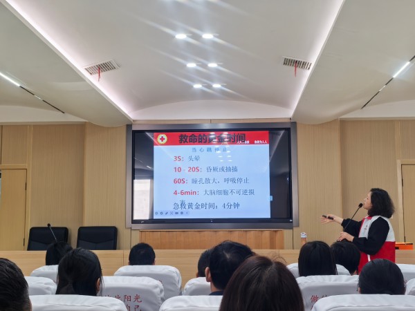 c43b15d3be684bdea321bdea7fc5476a.jpg