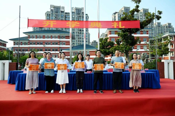 002efb5f8dec4d8194e6474f29227877.jpg 002efb5f8dec4d8194e6474f29227877.jpg