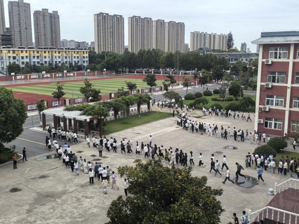 0121310edabf468eb0239b4cc5c4d28d.jpg 0121310edabf468eb0239b4cc5c4d28d.jpg