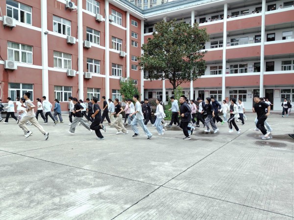 21709a749a184dc6bc63789ea4b27259.jpg 21709a749a184dc6bc63789ea4b27259.jpg