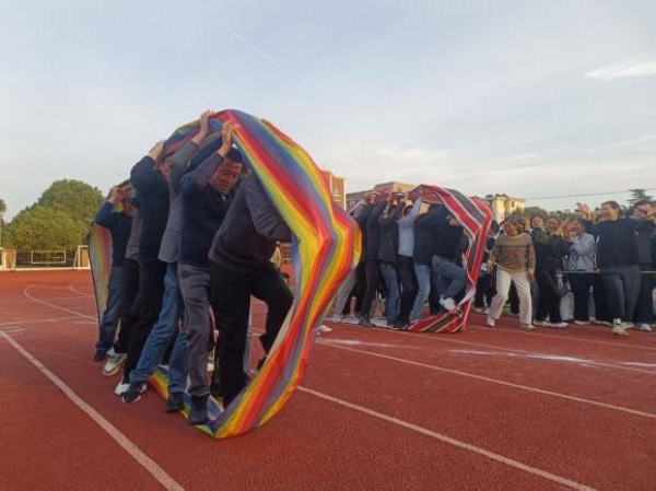 b10d597f14434b94bef094d15e555e86.jpg b10d597f14434b94bef094d15e555e86.jpg