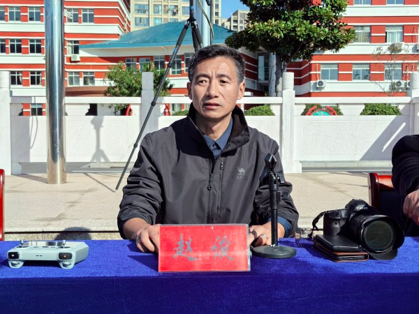 f17fd126e6474a059910d5eab8d856fe.jpg f17fd126e6474a059910d5eab8d856fe.jpg